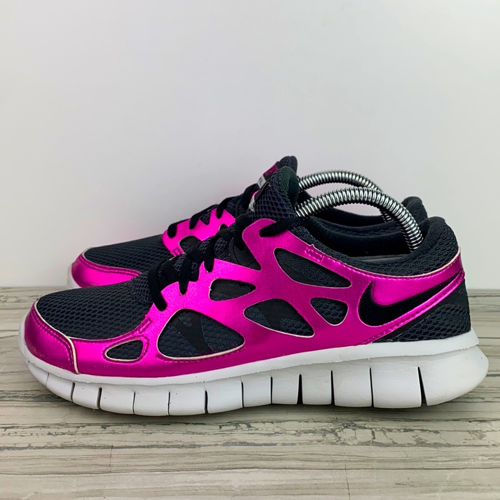 NIKE FREE RUN 2